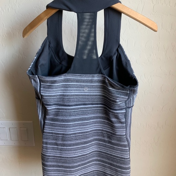 Lululemon tank top - Picture 2 of 3
